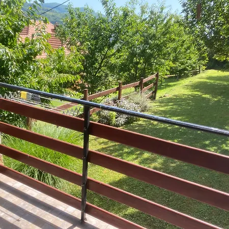 Konstantinovic Apartment *